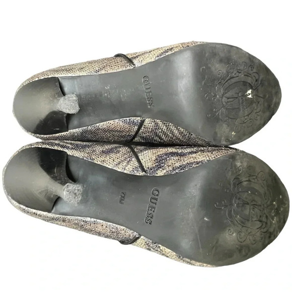 GUESS‎ glittery black booties size 7.5 pumps - Picture 7 of 7